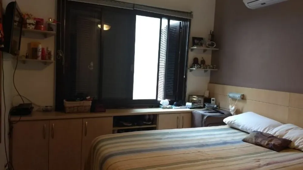 Casa, 4 quartos, 267 m² - Foto 2