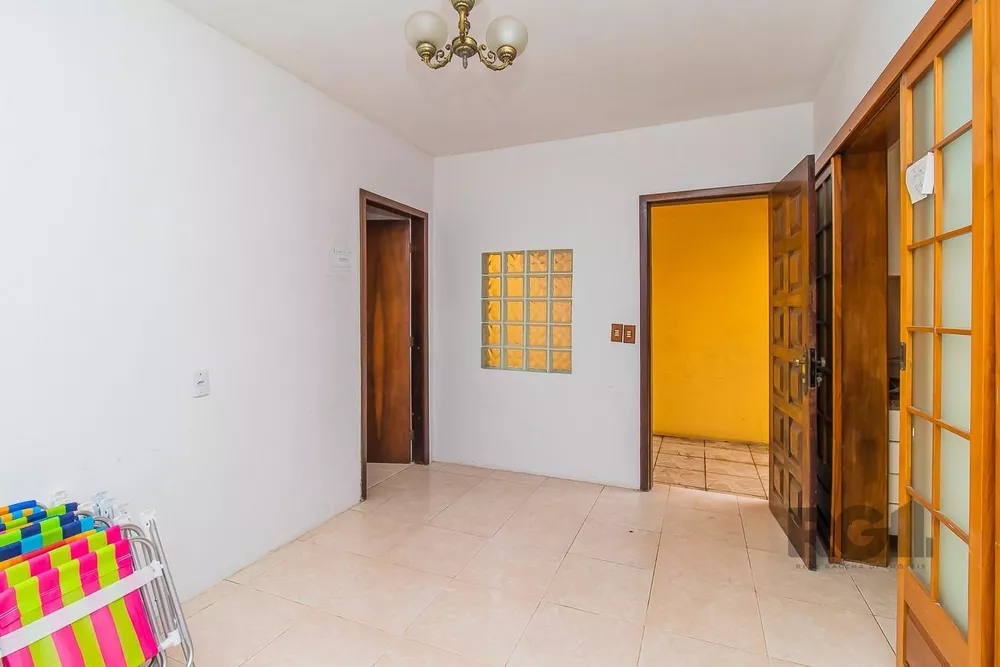 Casa à venda com 4 quartos, 225m² - Foto 6