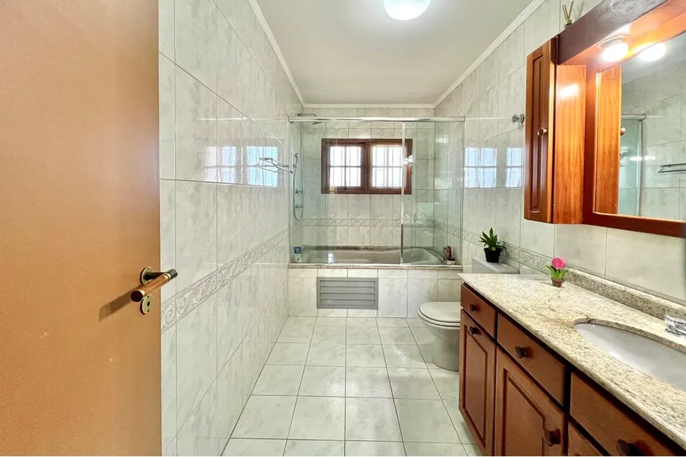 Casa, 3 quartos, 263 m² - Foto 7