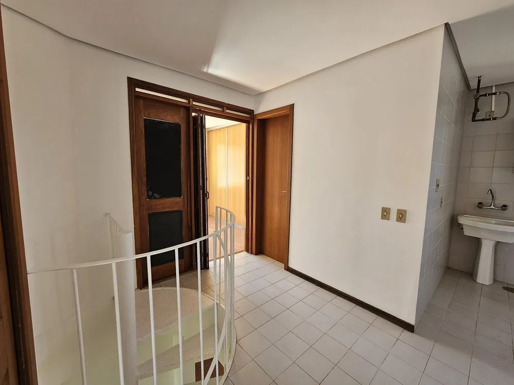 Cobertura, 3 quartos, 160 m² - Foto 3