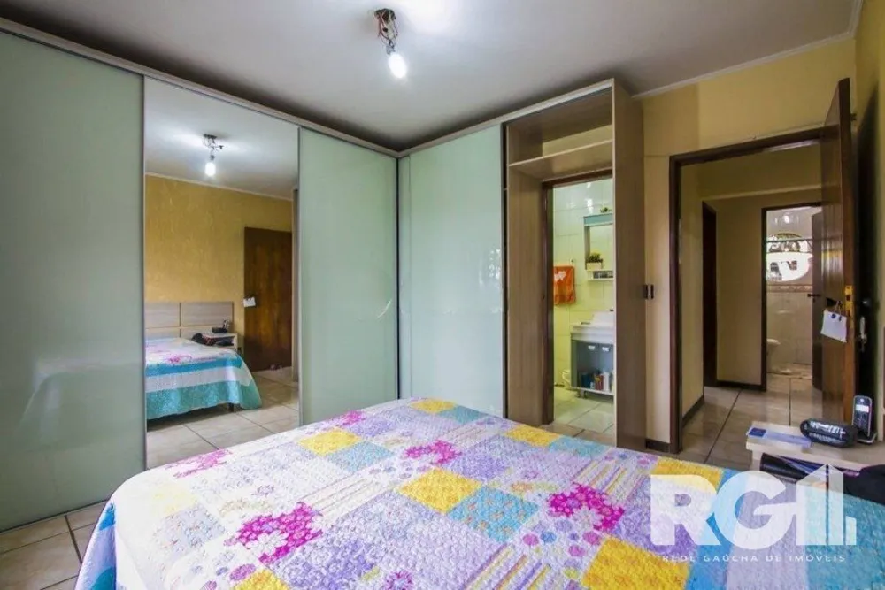 Casa, 4 quartos, 303 m² - Foto 1