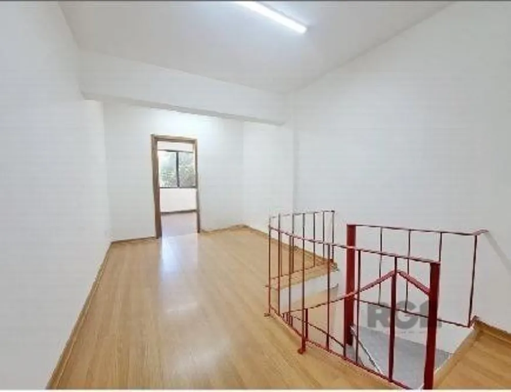 Terreno, 301 m² - Foto 1