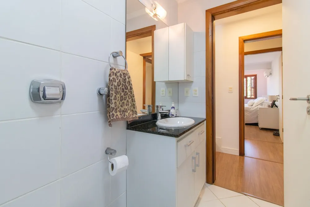 Casa de Condomínio, 4 quartos - Foto 1