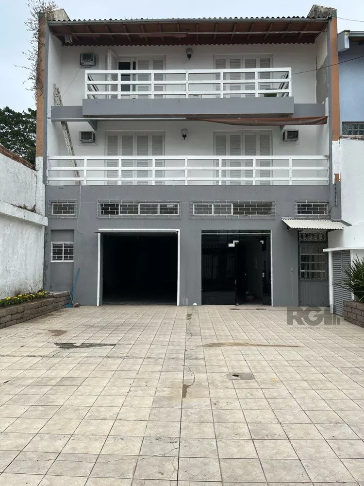 Casa à venda com 4 quartos, 508m² - Foto 1