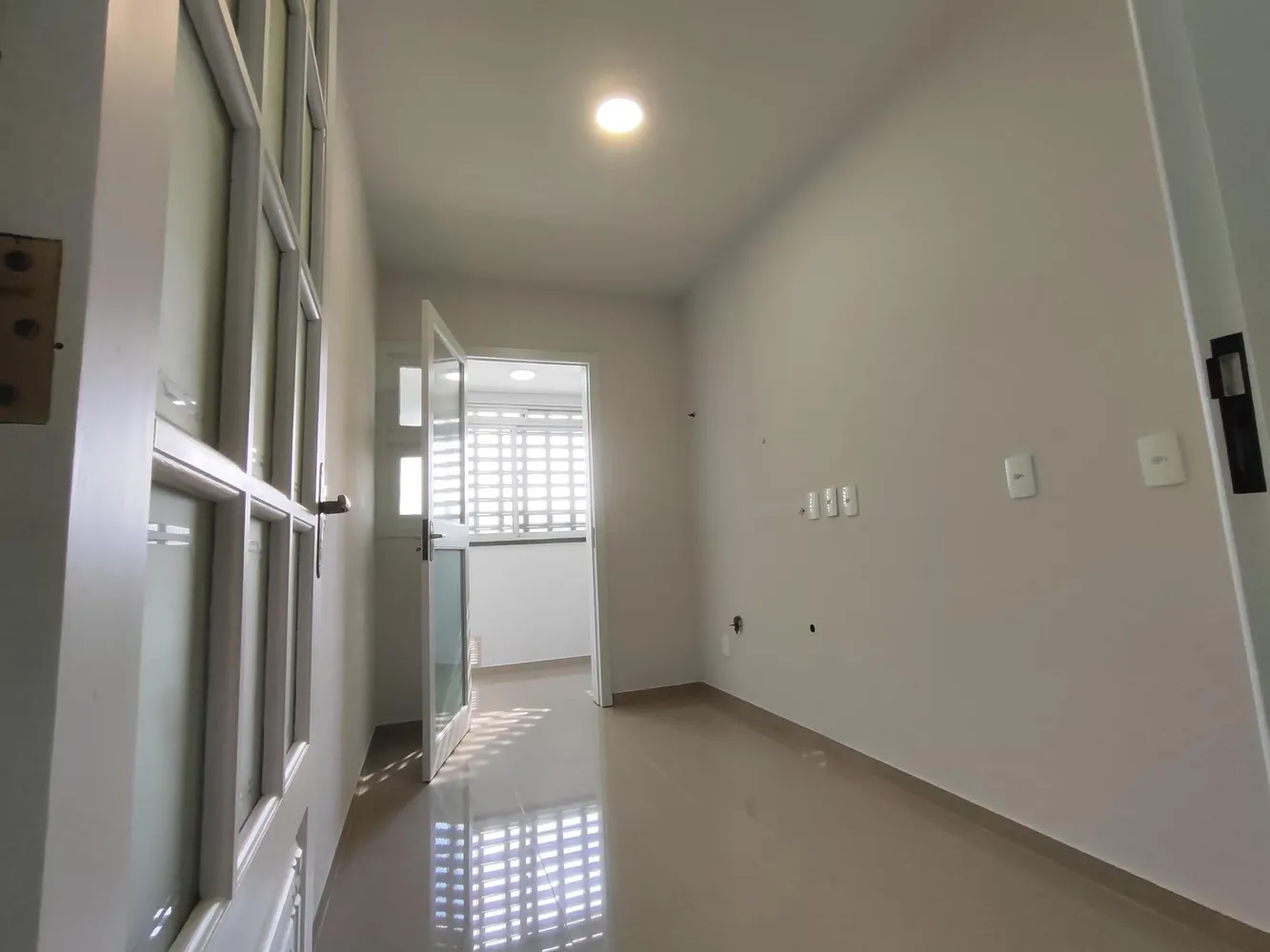 Casa, 2 quartos, 47 m² - Foto 1