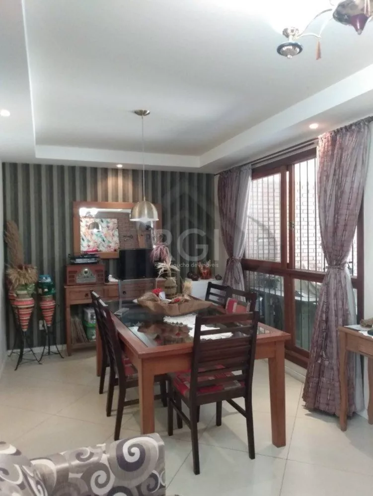 Sobrado à venda com 3 quartos, 170m² - Foto 2