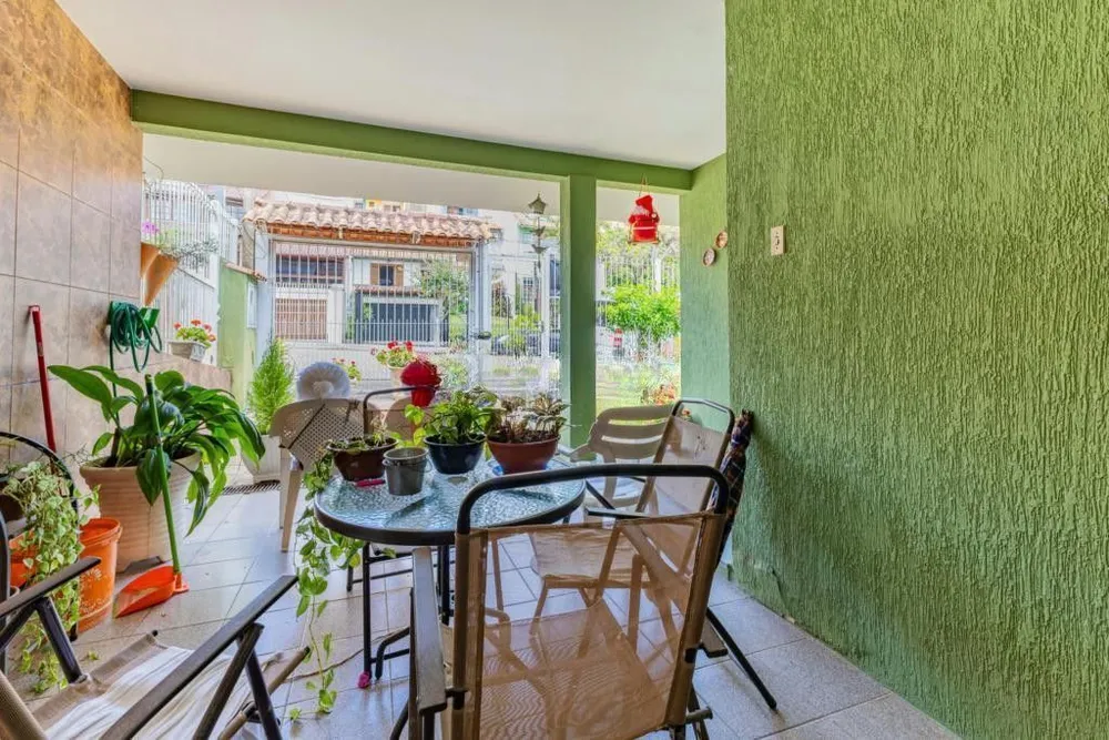 Casa, 3 quartos, 161 m² - Foto 2
