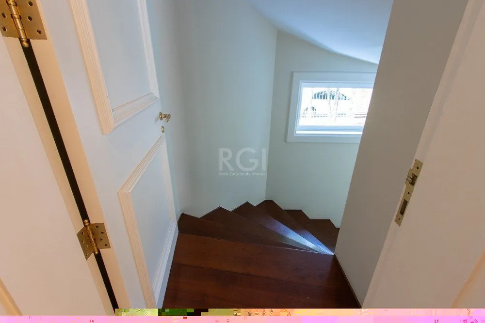 Casa, 7 quartos, 1318 m² - Foto 2