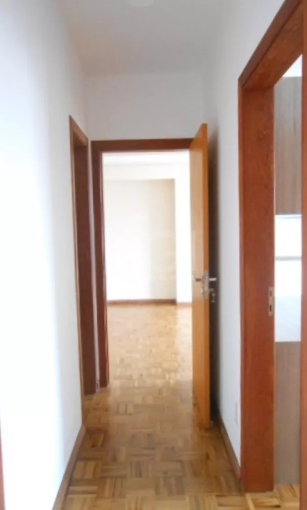 Apartamento à venda com 3 quartos, 103m² - Foto 19