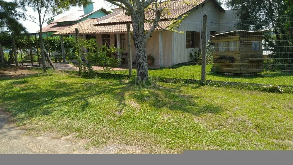 Casa, 4 quartos, 246 m² - Foto 1