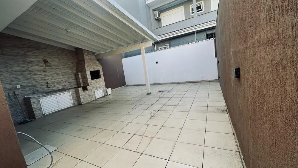 Apartamento, 2 quartos, 1 m² - Foto 1