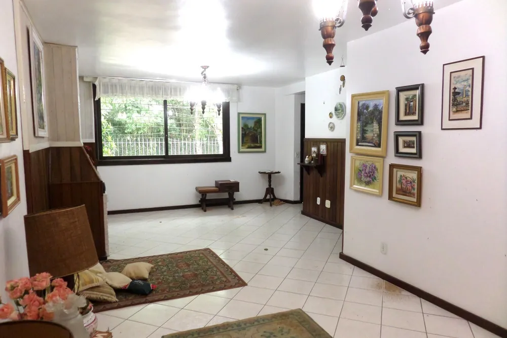 Casa, 4 quartos, 201 m² - Foto 1