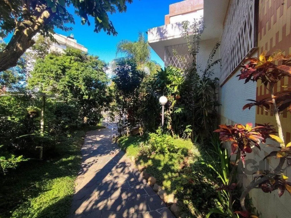 Casa, 4 quartos, 289 m² - Foto 2