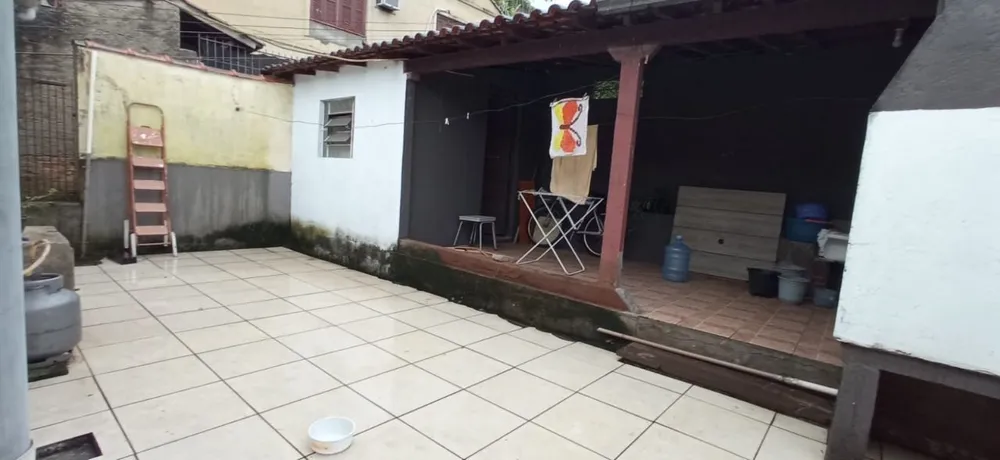 Casa, 3 quartos, 301 m² - Foto 2