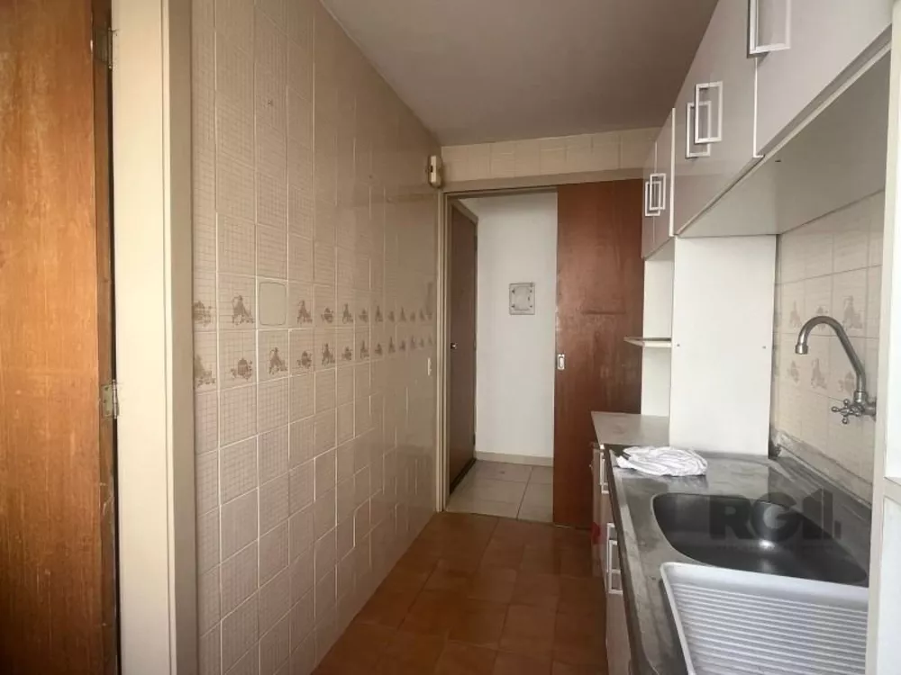 Apartamento à venda com 1 quarto, 42m² - Foto 2