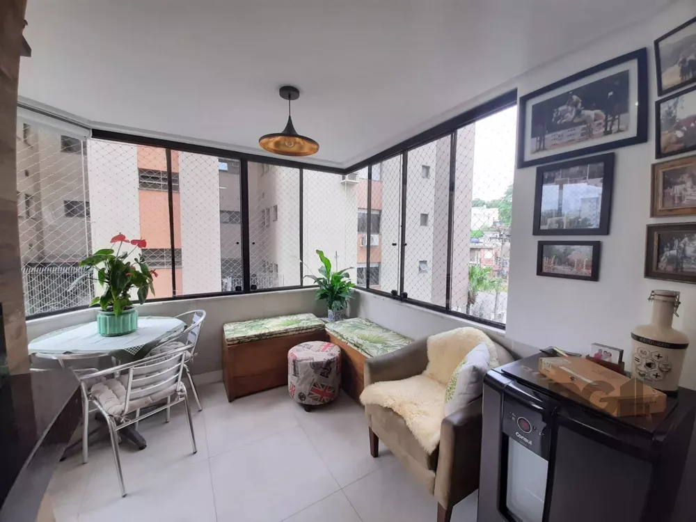 Apartamento à venda com 3 quartos, 92m² - Foto 2