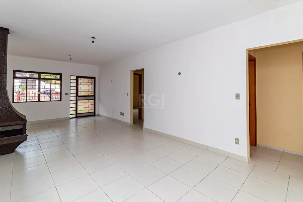 Casa à venda com 2 quartos, 289m² - Foto 4