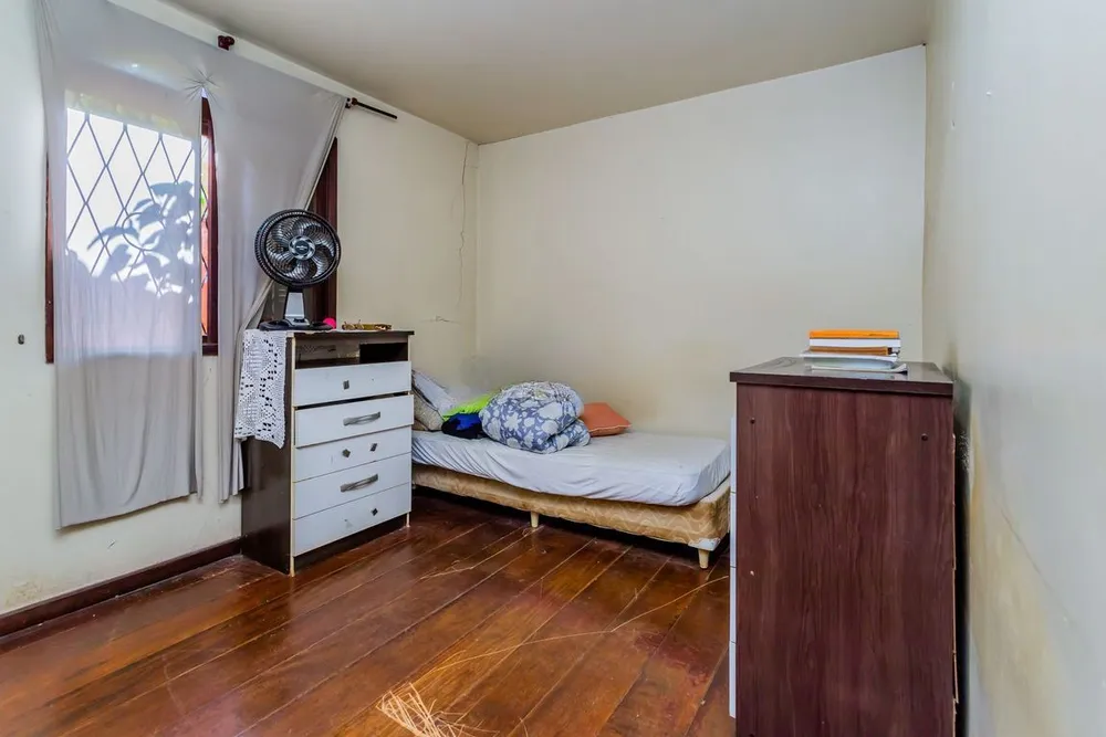 Casa, 3 quartos, 209 m² - Foto 1