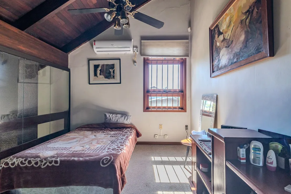 Casa, 4 quartos, 239 m² - Foto 3