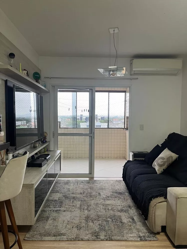 Apartamento à venda com 3 quartos, 107m² - Foto 1