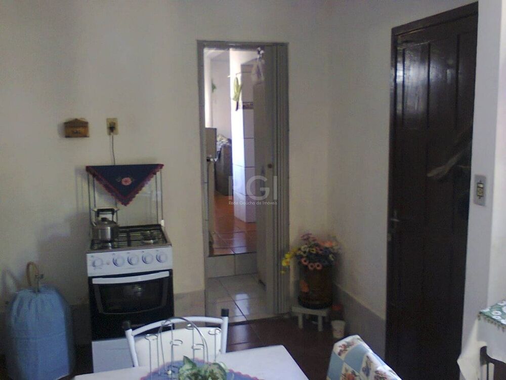 Casa à venda com 3 quartos, 136m² - Foto 4