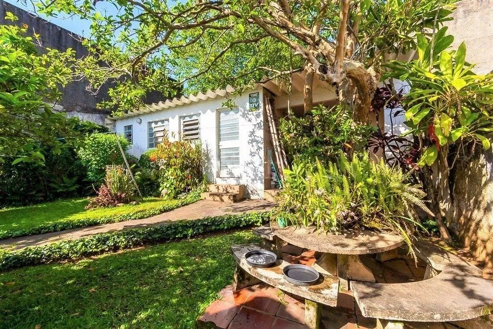 Casa, 4 quartos, 214 m² - Foto 1