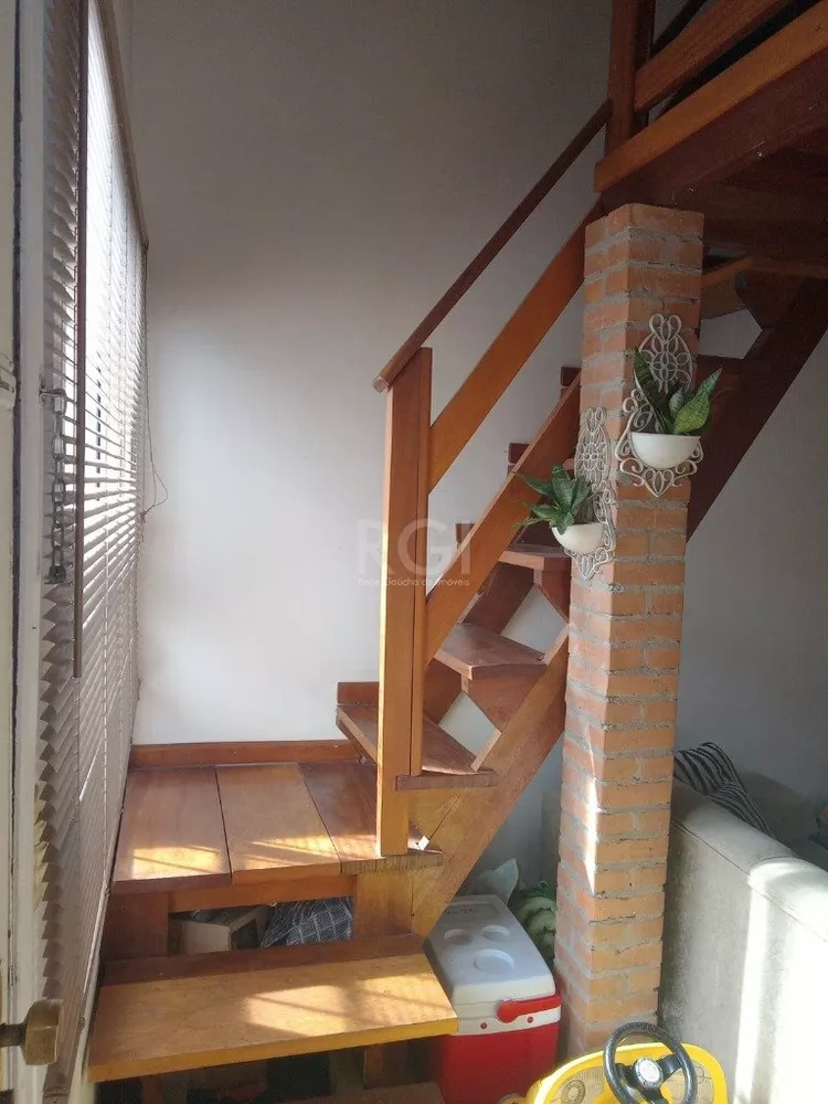 Casa à venda com 3 quartos, 71m² - Foto 4