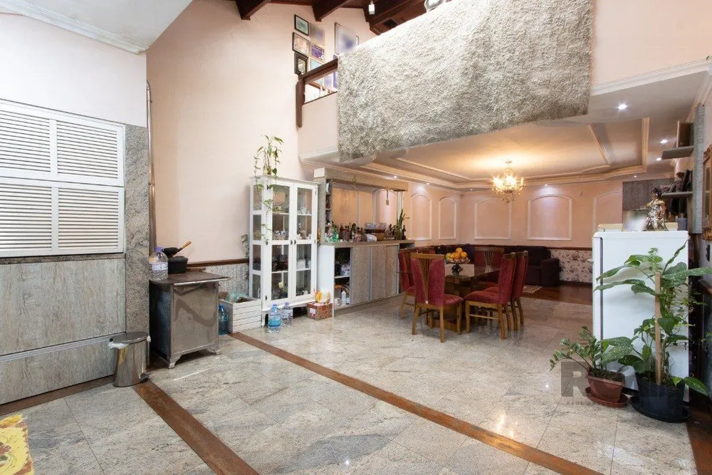 Casa, 3 quartos, 291 m² - Foto 1