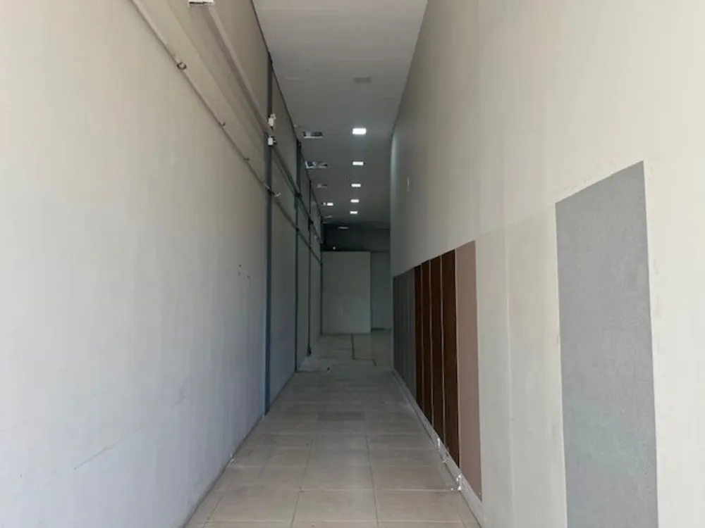 Loja-Salão, 319 m² - Foto 1