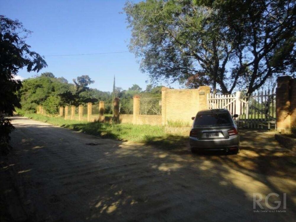 Sítio à venda com 3 quartos, 681m² - Foto 2