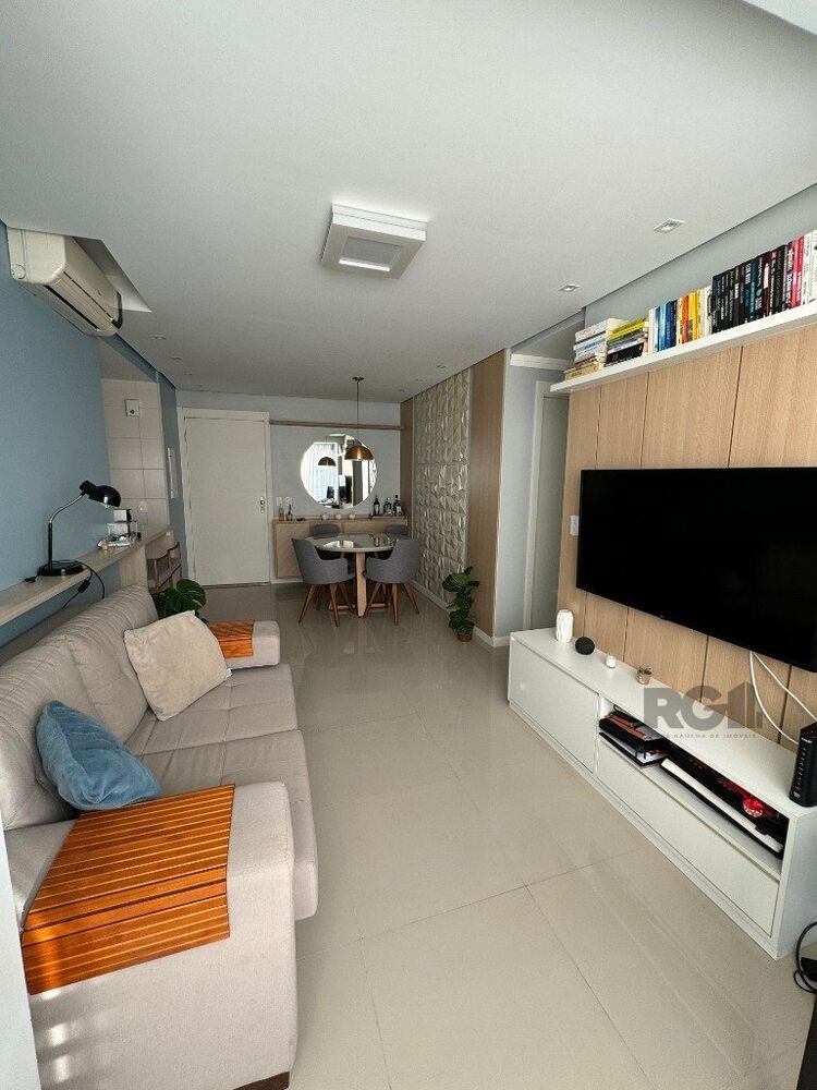 Apartamento à venda com 2 quartos, 63m² - Foto 1