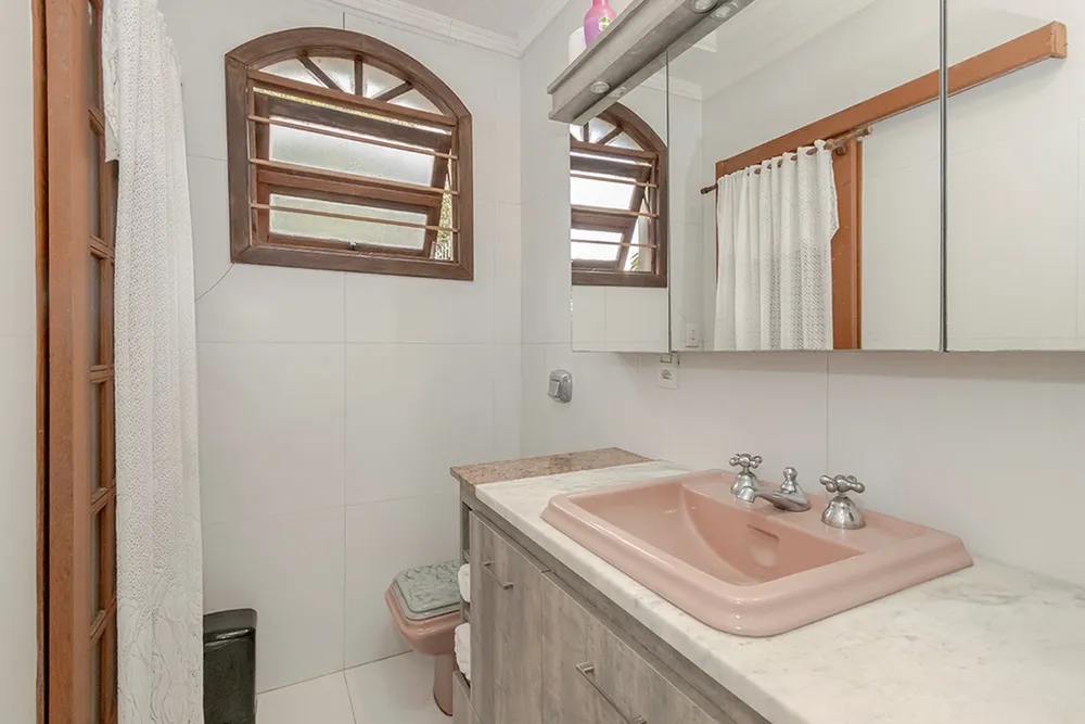 Casa, 4 quartos, 351 m² - Foto 1