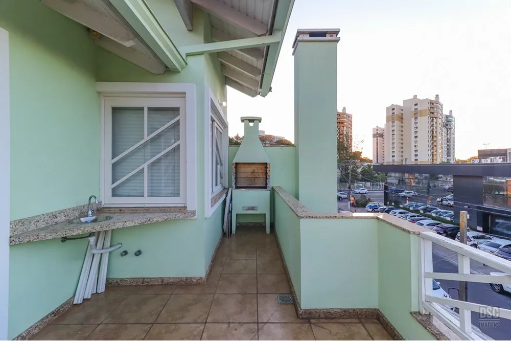 Casa, 4 quartos, 279 m² - Foto 2
