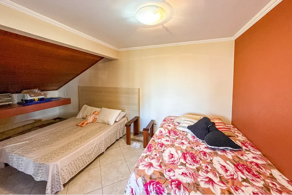 Casa, 6 quartos, 411 m² - Foto 1