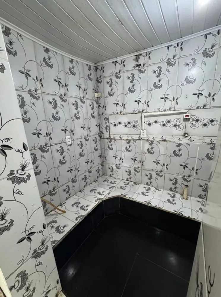 Casa, 6 quartos, 243 m² - Foto 2
