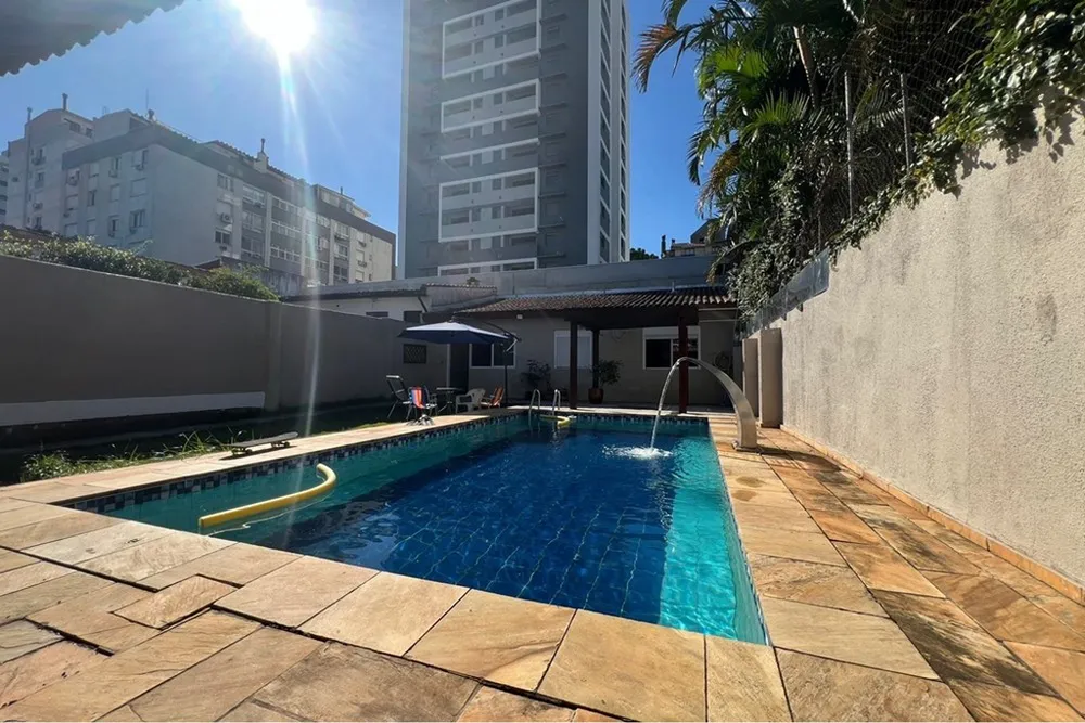 Casa, 4 quartos, 221 m² - Foto 2