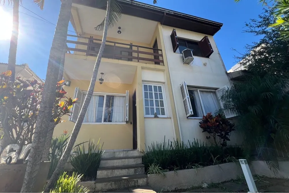 Casa, 4 quartos, 221 m² - Foto 3
