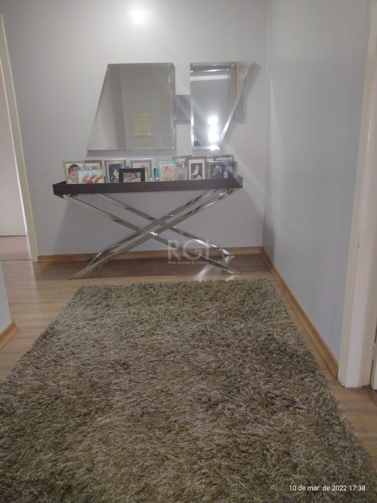 Casa à venda com 3 quartos, 209m² - Foto 4