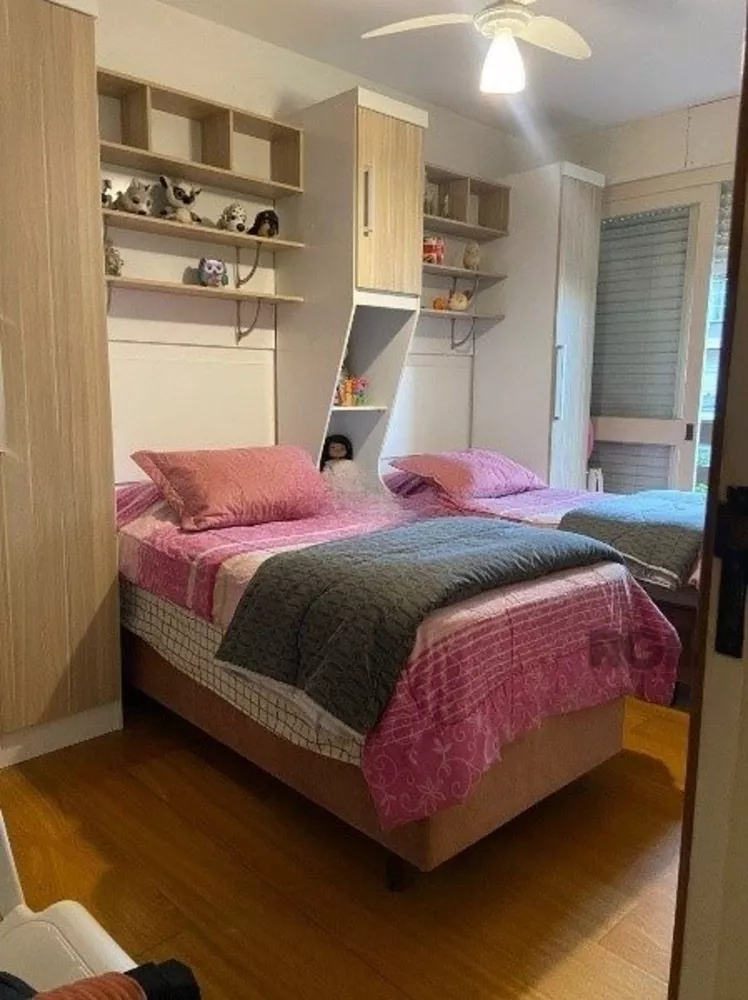 Apartamento à venda com 2 quartos, 70m² - Foto 4