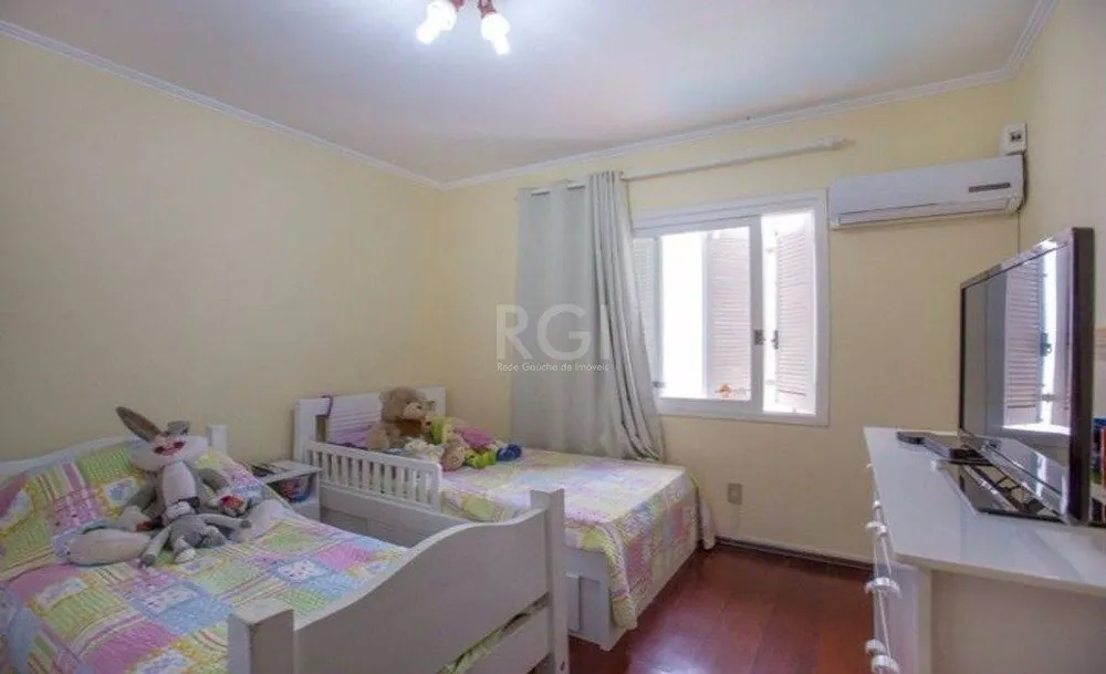 Casa, 3 quartos, 308 m² - Foto 4