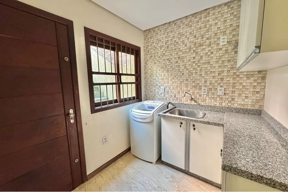 Casa, 3 quartos, 236 m² - Foto 6