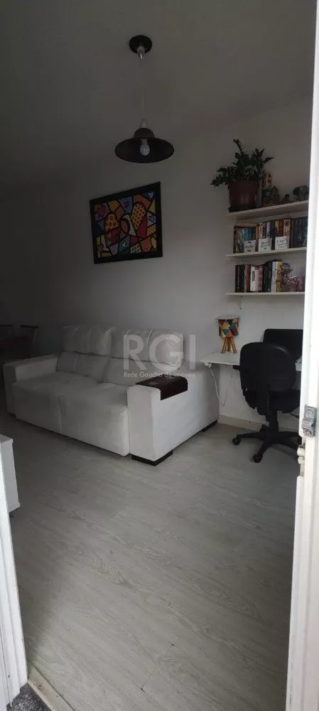 Casa de Condomínio à venda com 2 quartos, 51m² - Foto 4