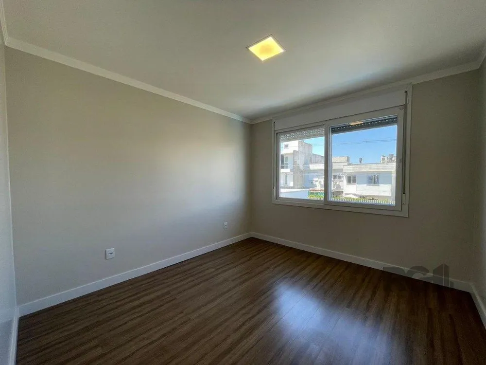 Casa, 4 quartos, 219 m² - Foto 3