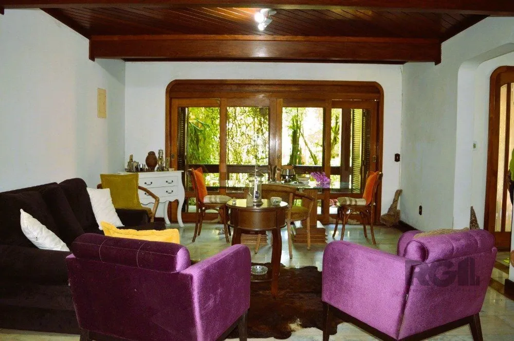 Casa, 3 quartos, 249 m² - Foto 4