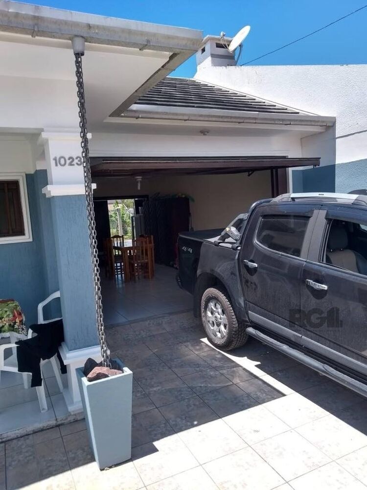 Casa à venda com 3 quartos, 171m² - Foto 1