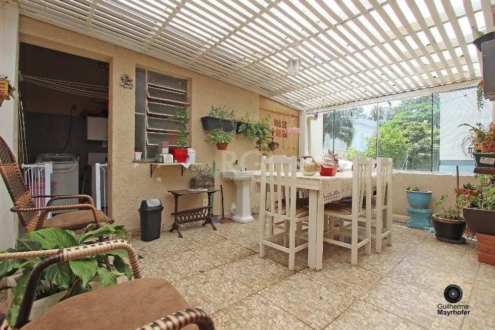 Casa, 6 quartos, 301 m² - Foto 1