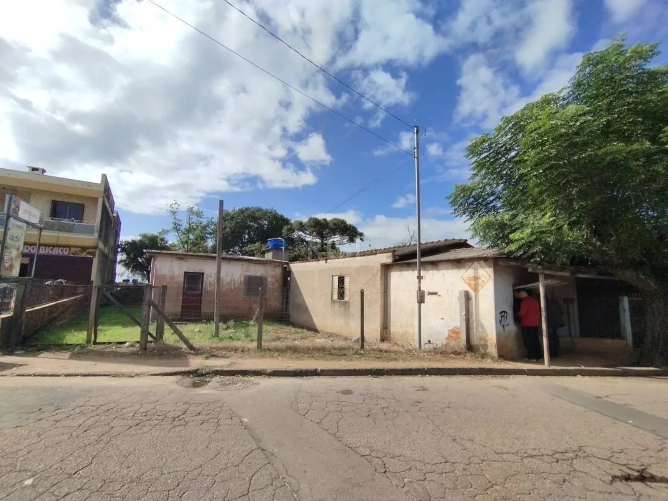 Casa, 4 quartos, 121 m² - Foto 1