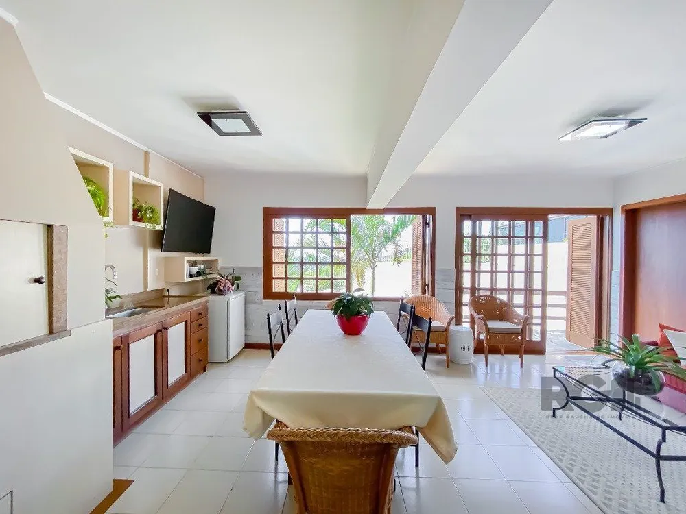 Casa, 4 quartos, 302 m² - Foto 4