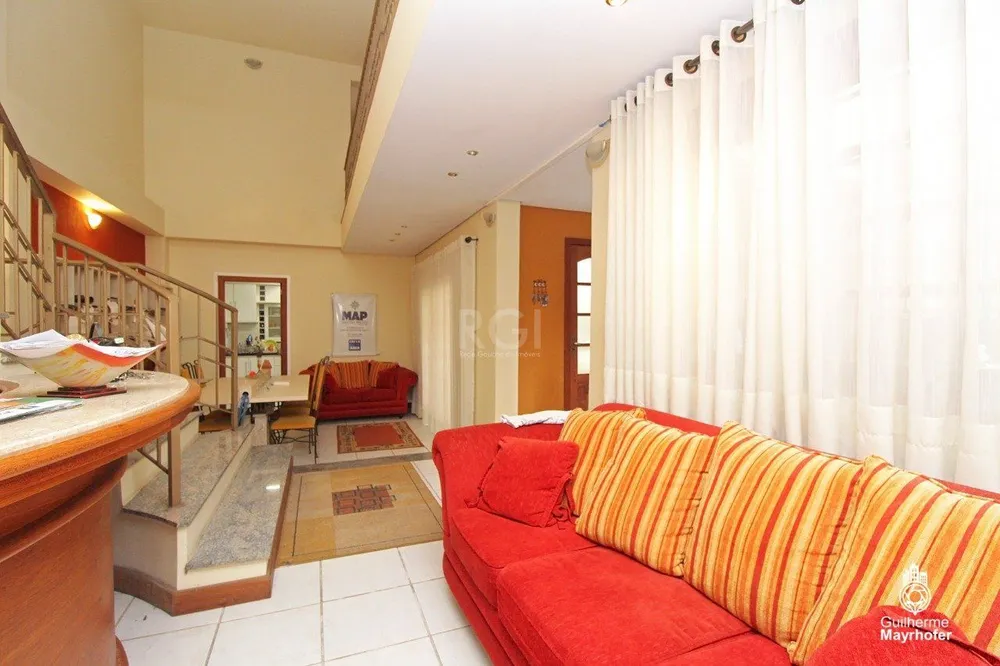 Casa, 5 quartos, 348 m² - Foto 1