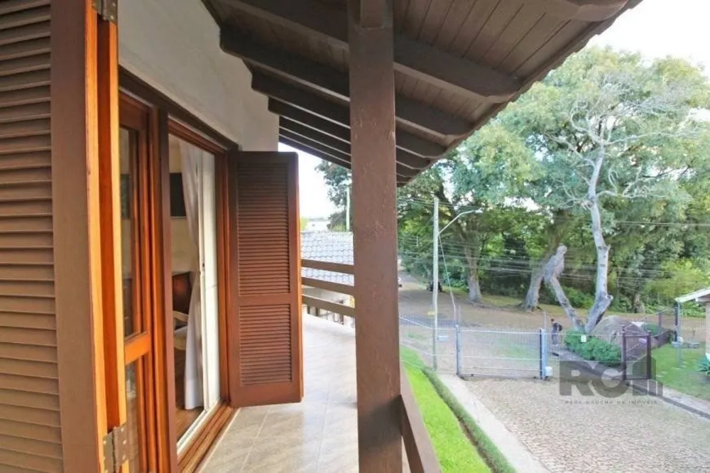 Casa, 3 quartos, 246 m² - Foto 3